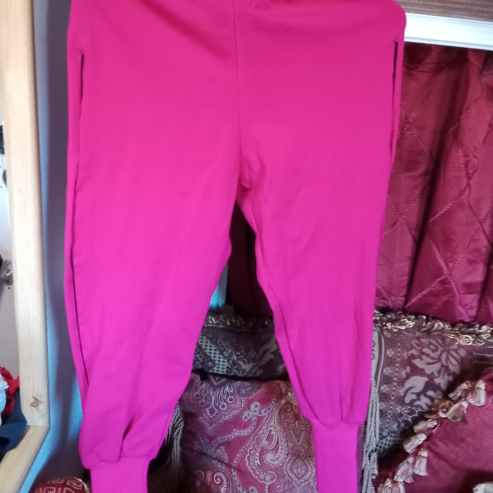 New halfheart cute lounge pants size s hot pink